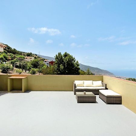 House Vochozka Hotel ลาโอโรตาวา ภายนอก รูปภาพ
